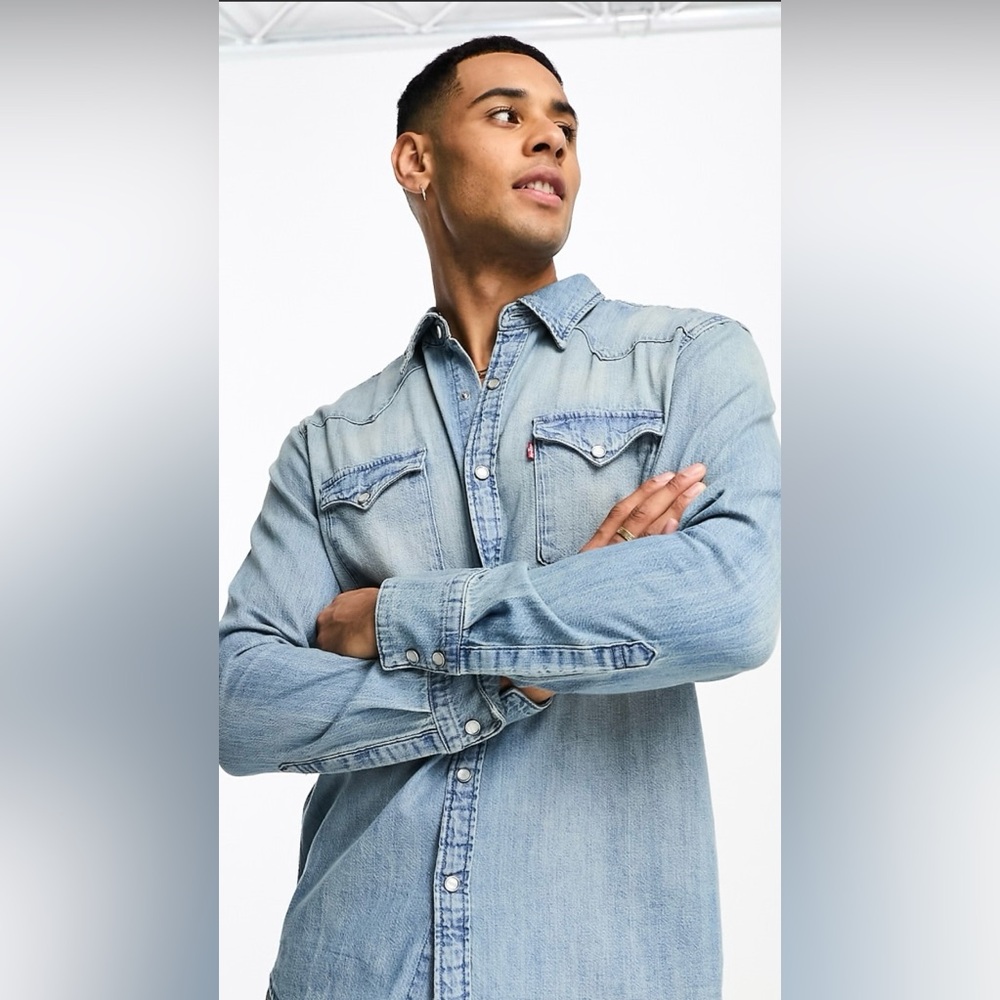 Levi's Light Blue Denim Shirt - Classic fit